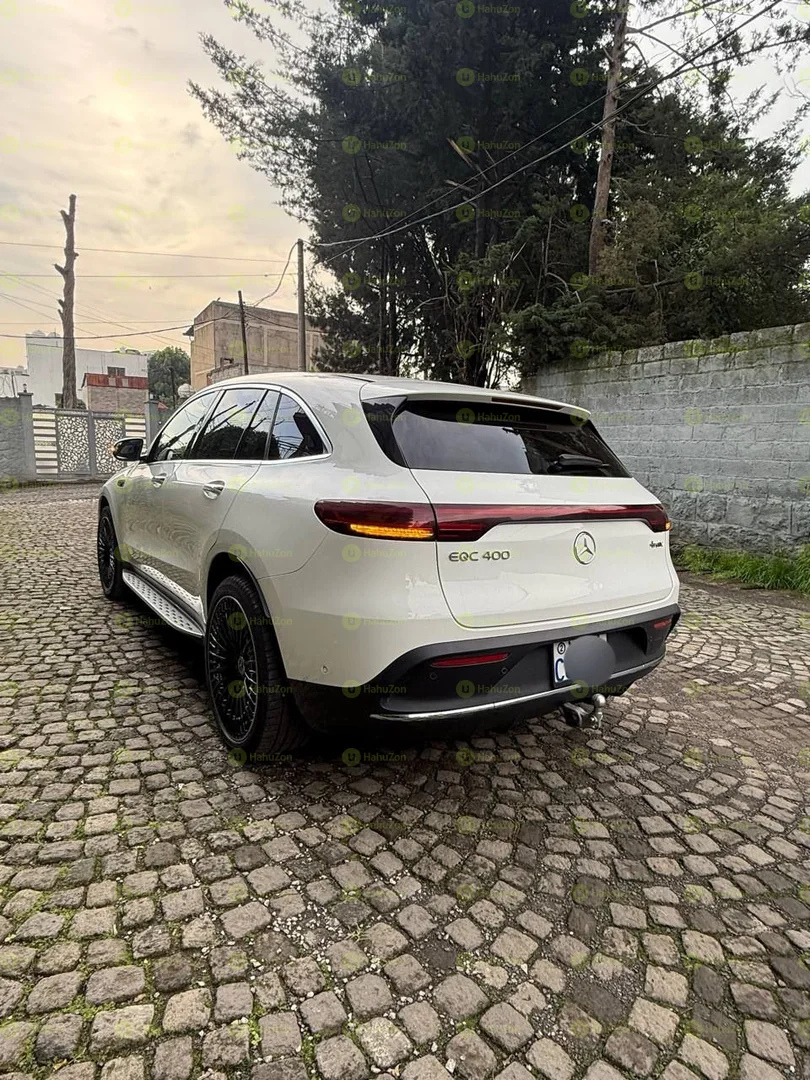 2023 Model-Mercedes -Benz EQC 400 4Matic