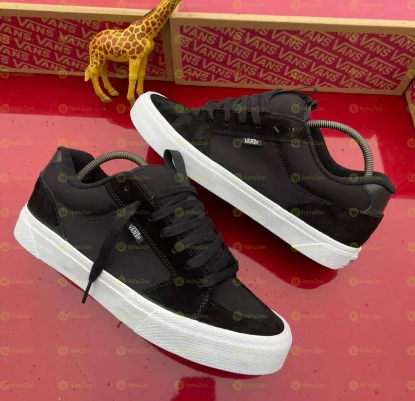 Vans Chukka Push Black White Colorways Men’s Shoes