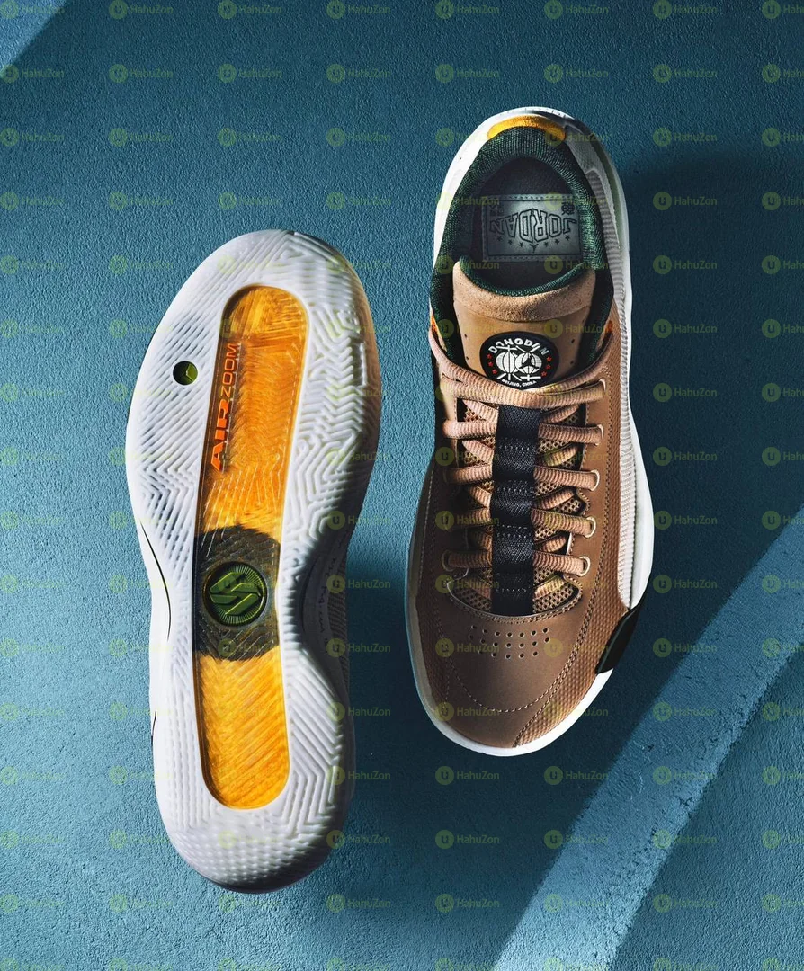 Air Jordan Max Aura .77 Colorways Low Top Men’s Shoes