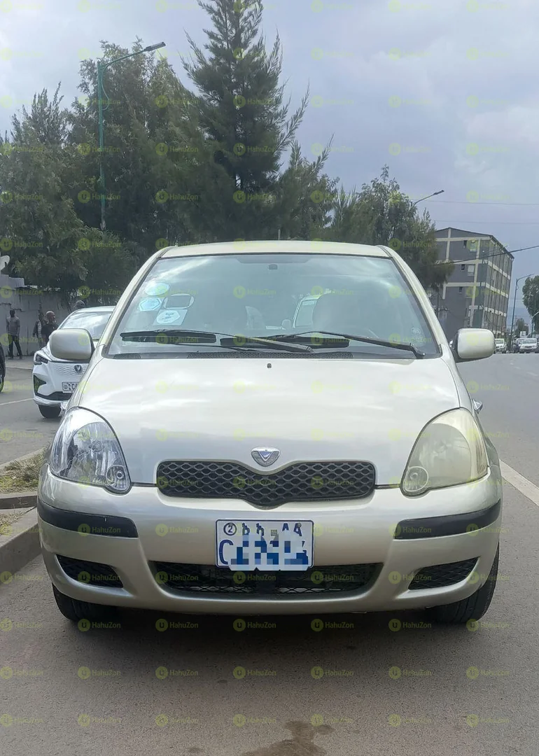 2004 Model-Toyota Vitz