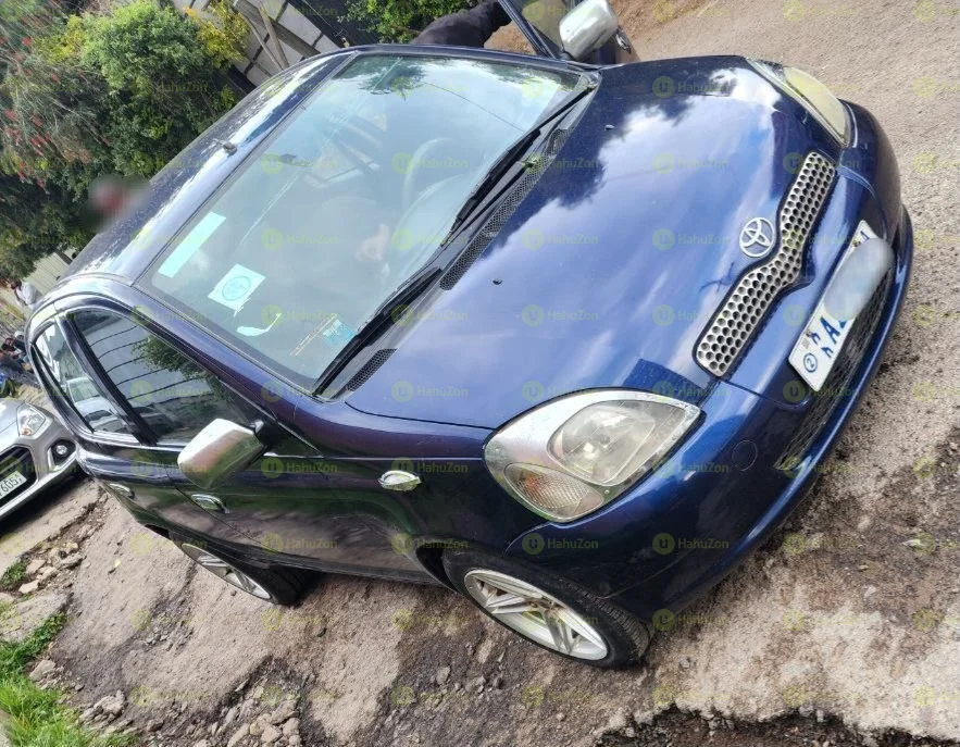 2001 Model-Toyota Vitz Yaris