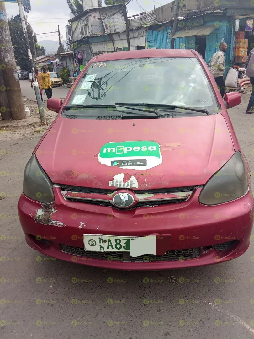 2004 Model-Toyota Platz