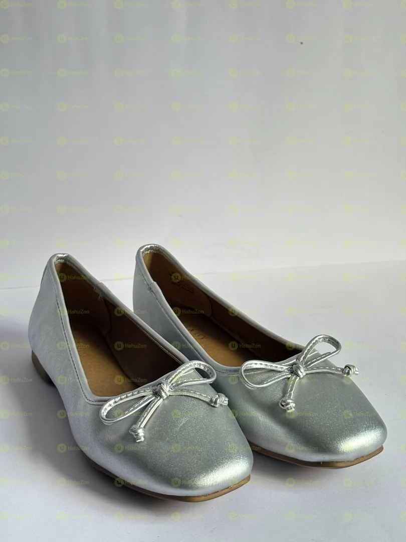 Crown & Ivy Women's Shoes