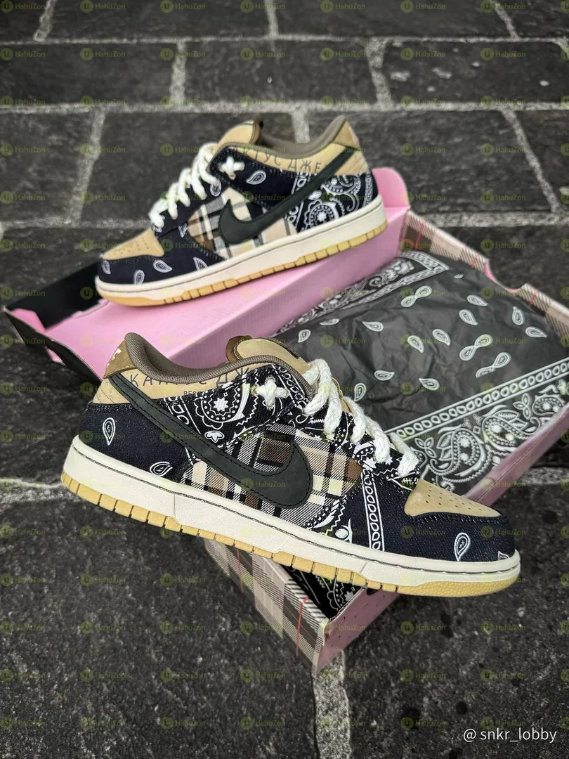 Nike SB Dunk Men's Shoes