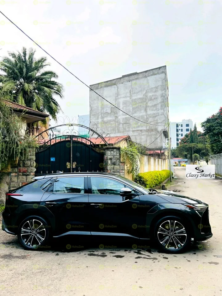 2023 Model-Toyota Bz4x 4-WD Ultra