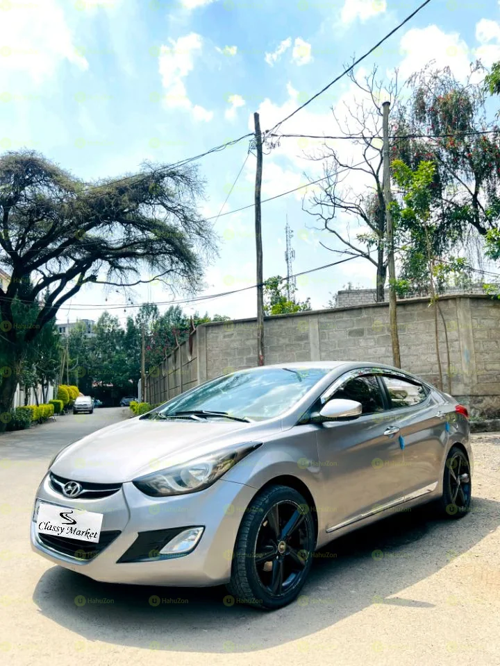 2012 Model-Hyundai Avante