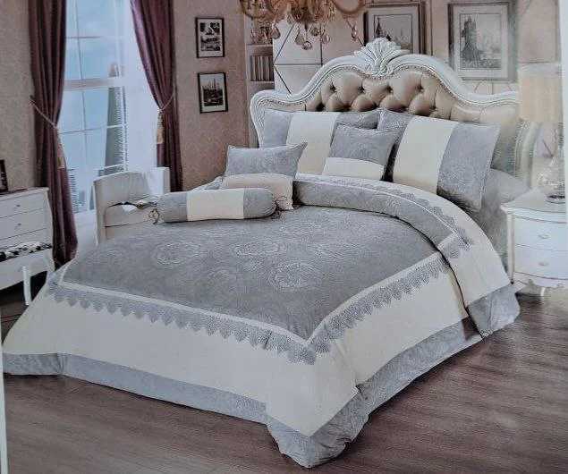 7 Pcs Comforter Set