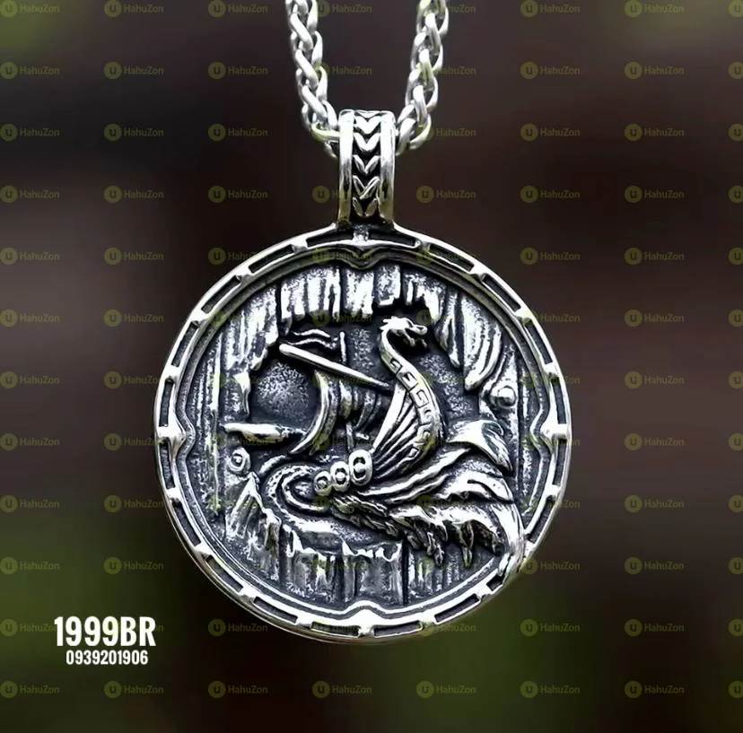 3D Stainless Steel Unique Engraved Necklaces