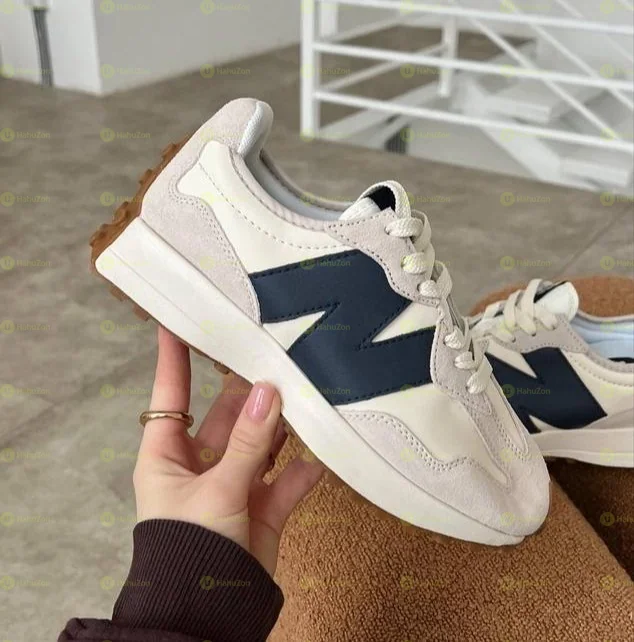 New Balance  327 Women's Shoes