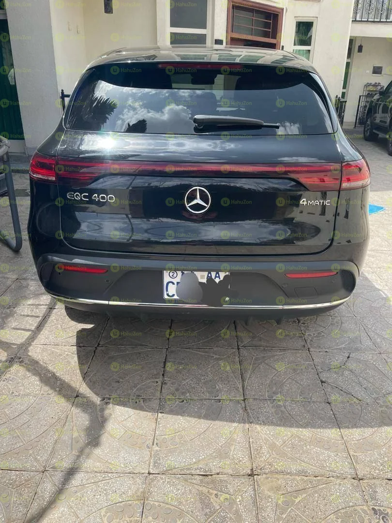 2022 Model-Mercedes -Benz EQC 400 4Matic
