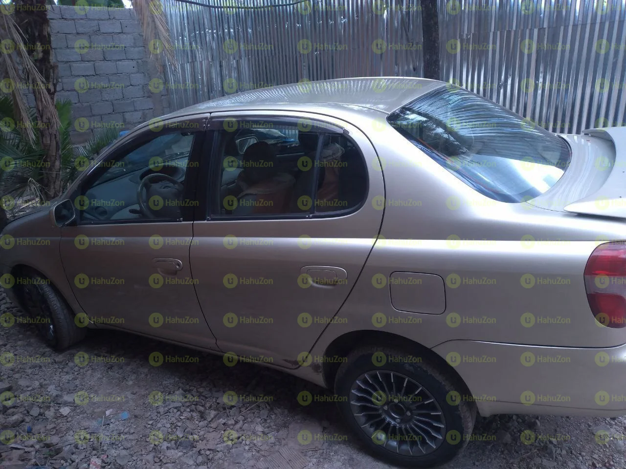 1999 Model-Toyota Platz