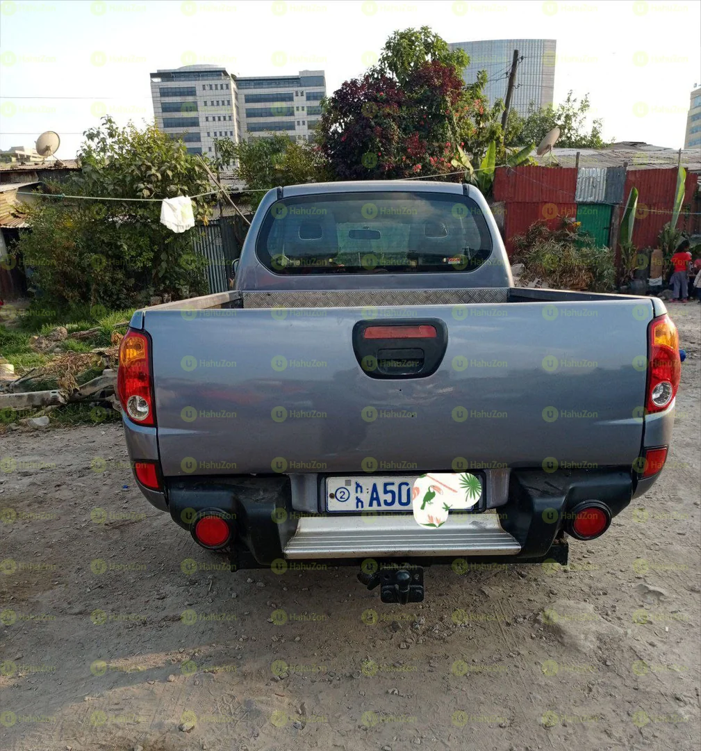 2007 Model-Mitsubishi DID L200 Double Cab