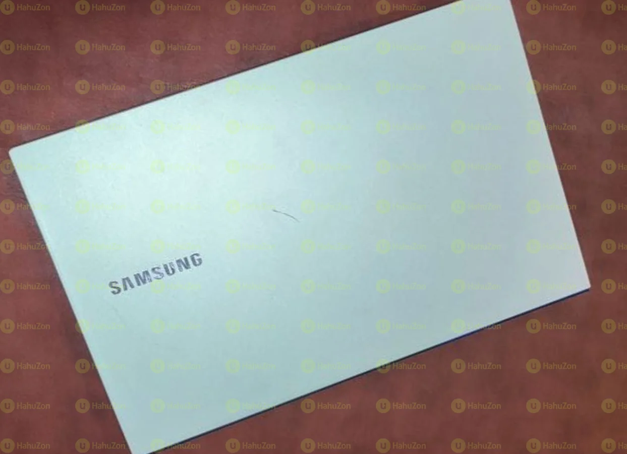 Samsung Galaxy Book Intel Core i7 10th Generation Laptop