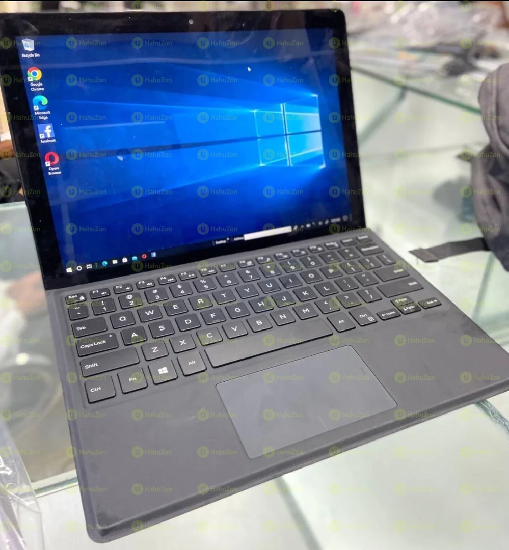 Dell Detacheble Intel Core i7 7th Generation Laptop