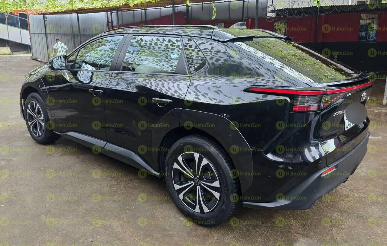 2023 Model-Toyota Bz4x