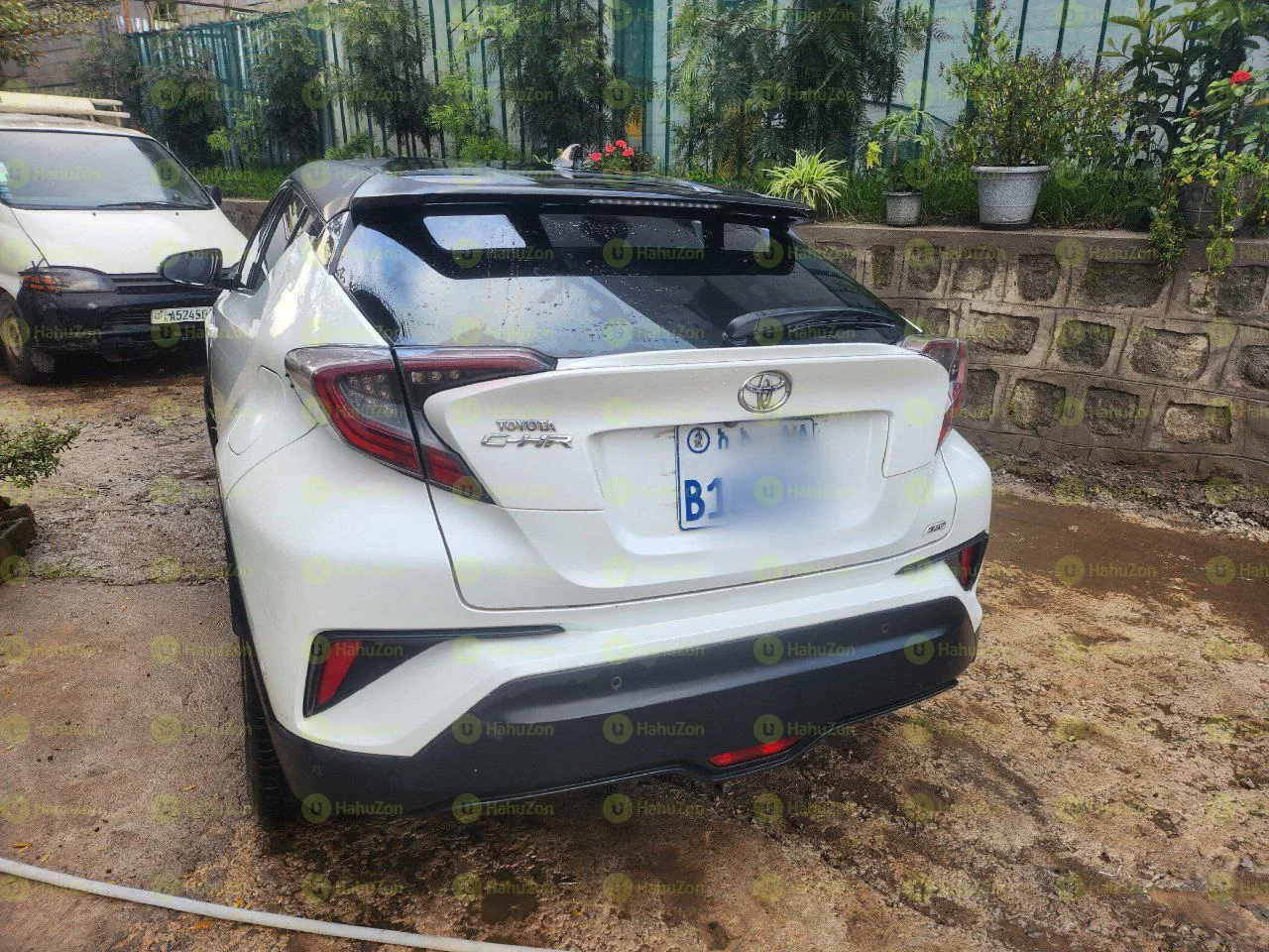 2017 Model-Toyota Ch-R