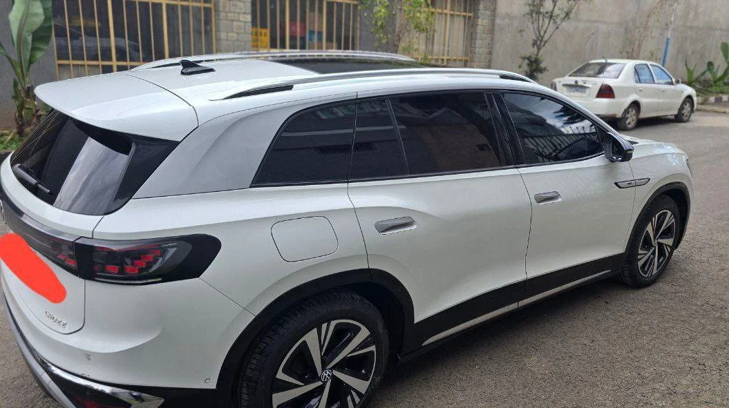 2024 Model-Volkswagen ID.6 Crozz Pro