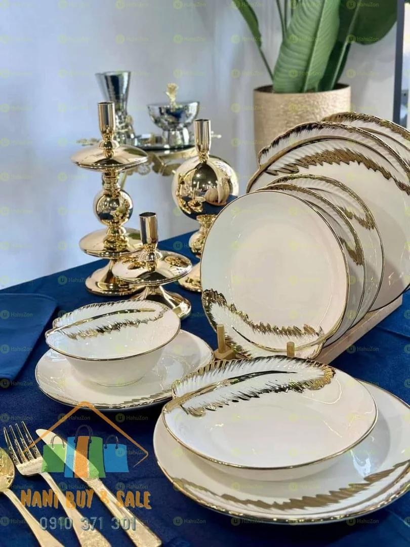 24 Pcs Dinner Set