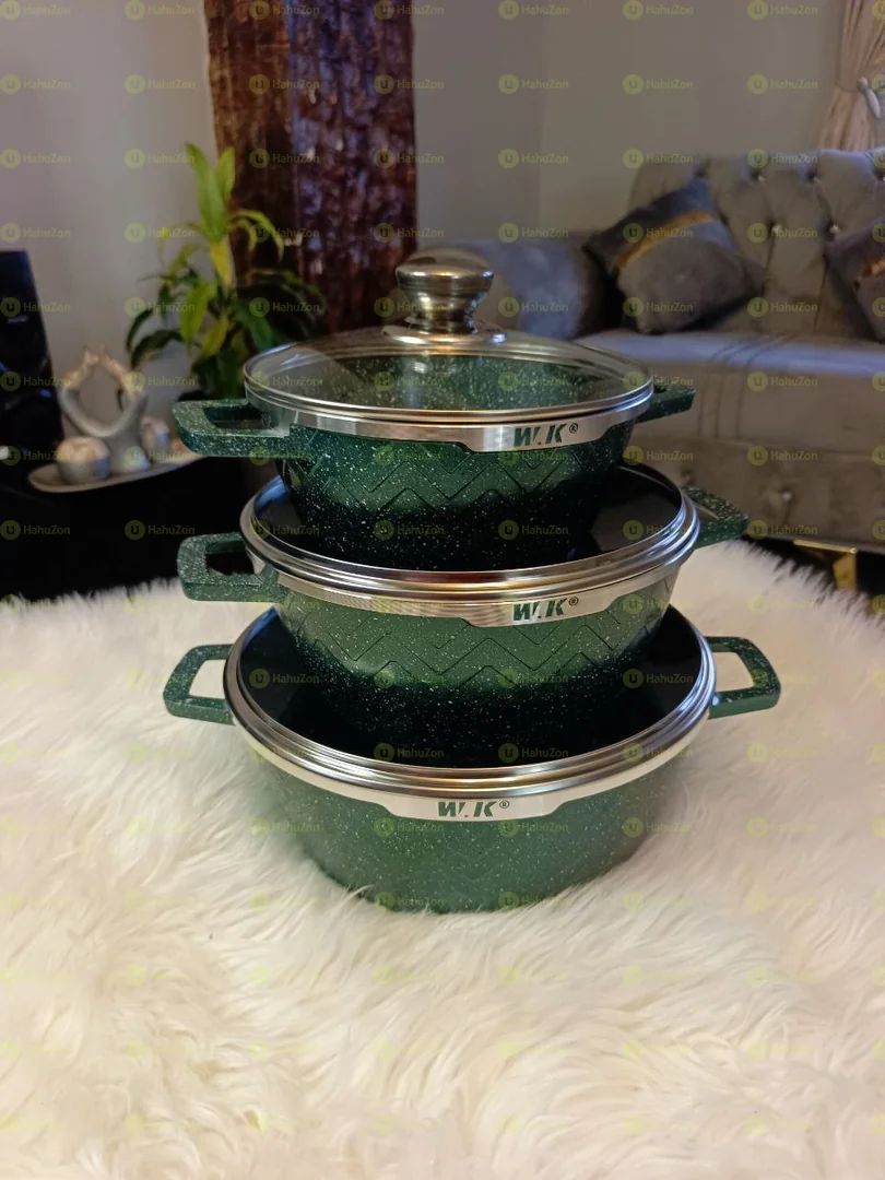 ባለ 3 ሴት ድሴት