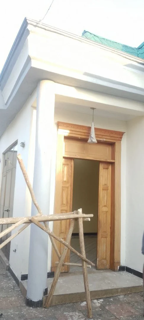 150 ካሬ የሚሸጥ ቪላ ቤት በሰሚት