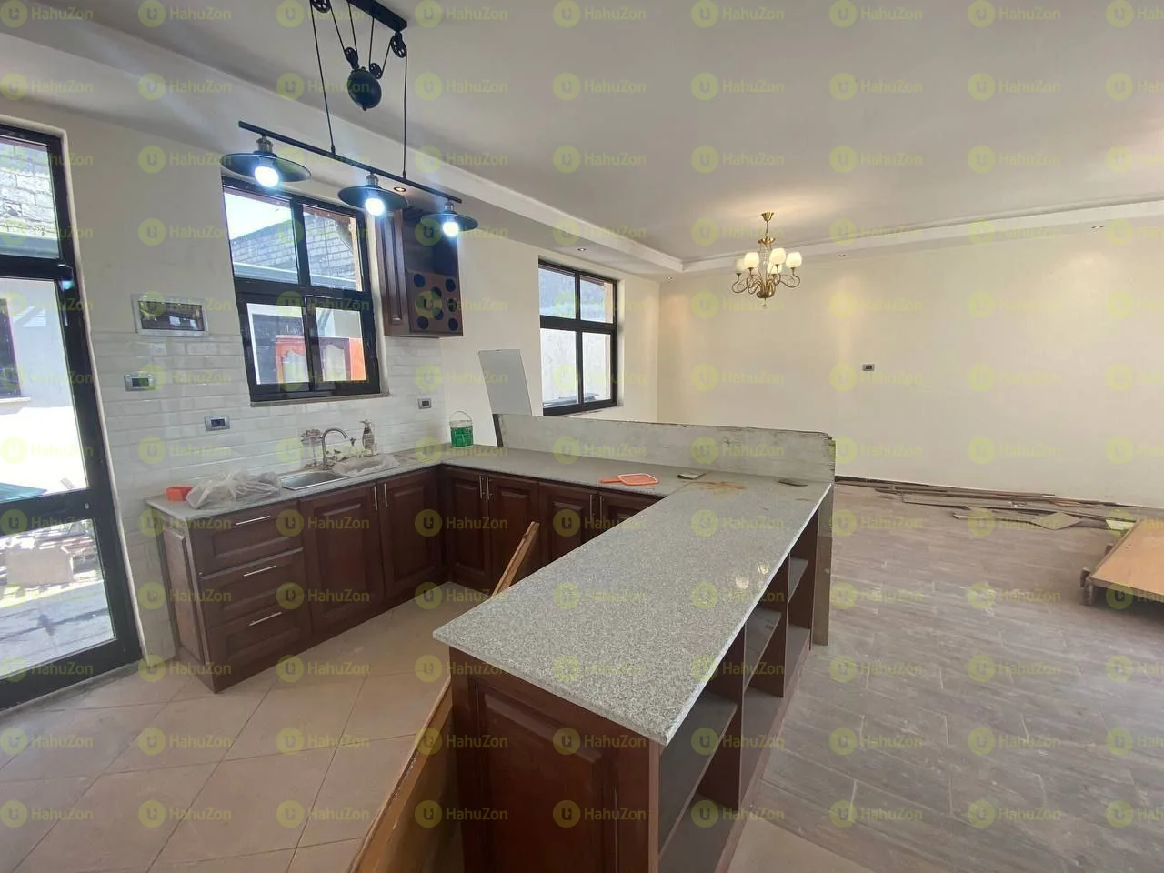 471 ካሬ የሚሸጥ ቪላ ቤት በጦር ሀይሎች