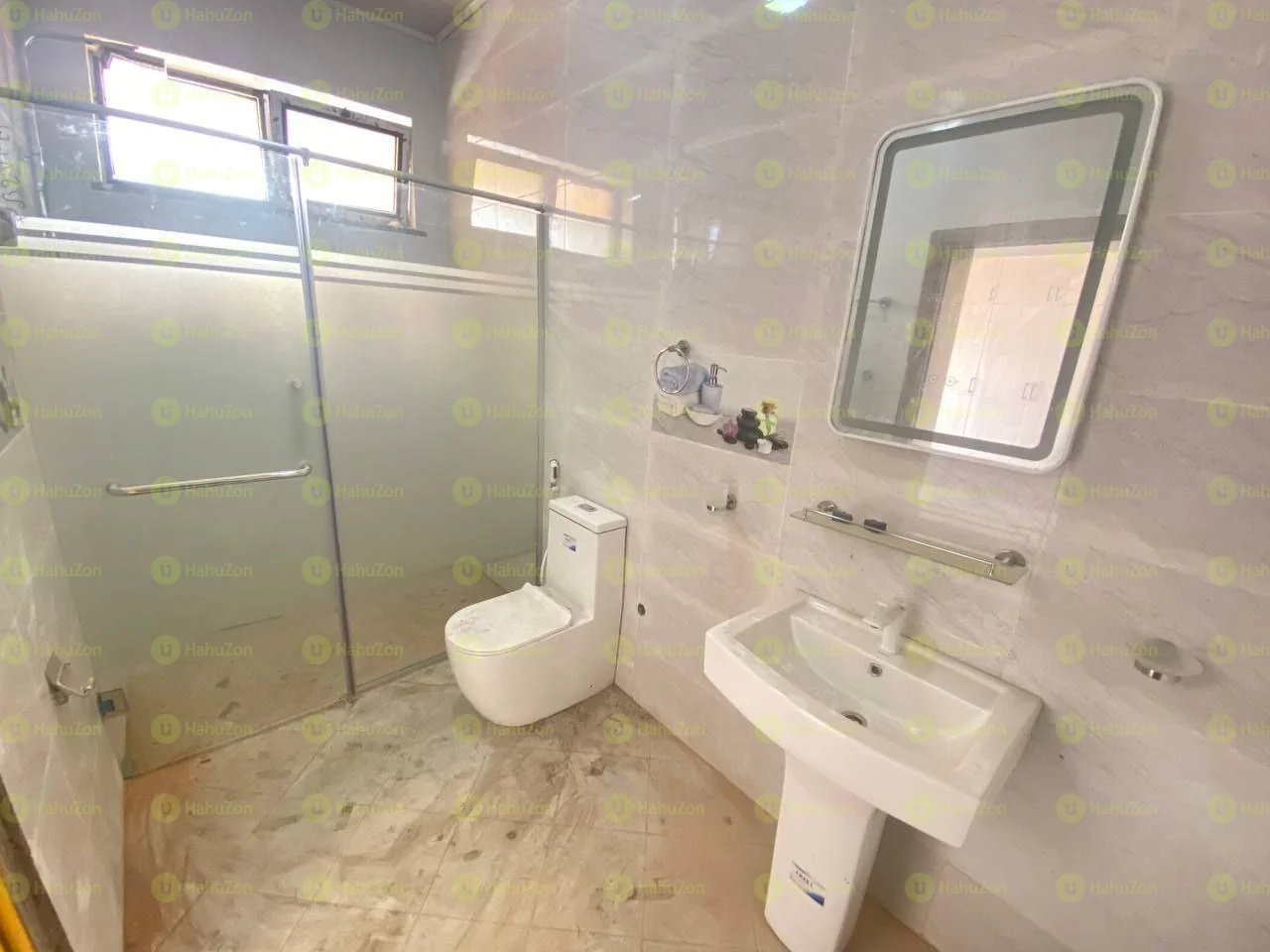 471 ካሬ የሚሸጥ ቪላ ቤት በጦር ሀይሎች