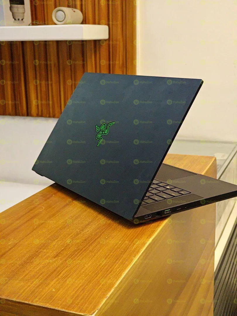 Razer Blade Core i7-10th Generation Gaming Laptop