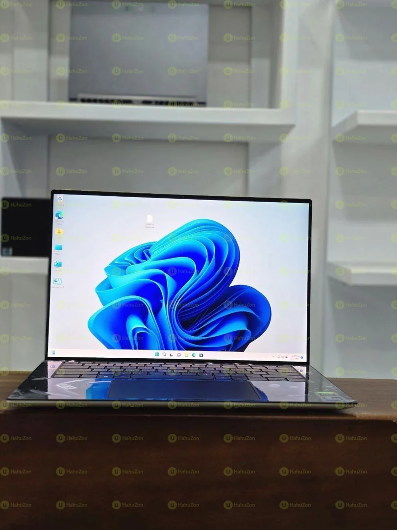 Dell XPS 15 9520 Core  i9 12th Generation Laptop