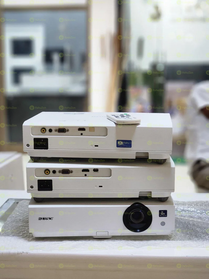 Sony Dx 102 Projector