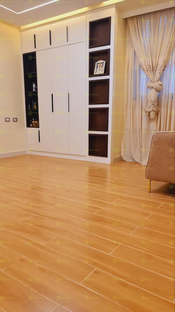 174 ካሬ የሚሸጥ አፓርትመንት በሰሚት