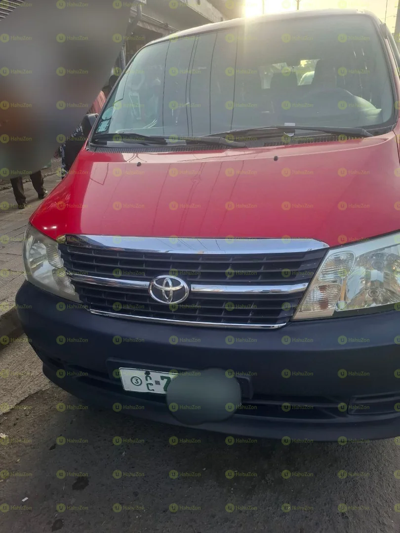 2011 Model-Toyota Hiace Dolphin