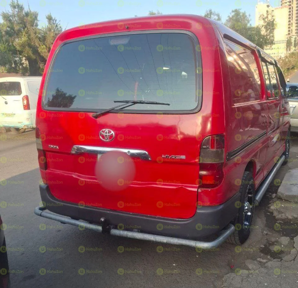 2011 Model-Toyota Hiace Dolphin