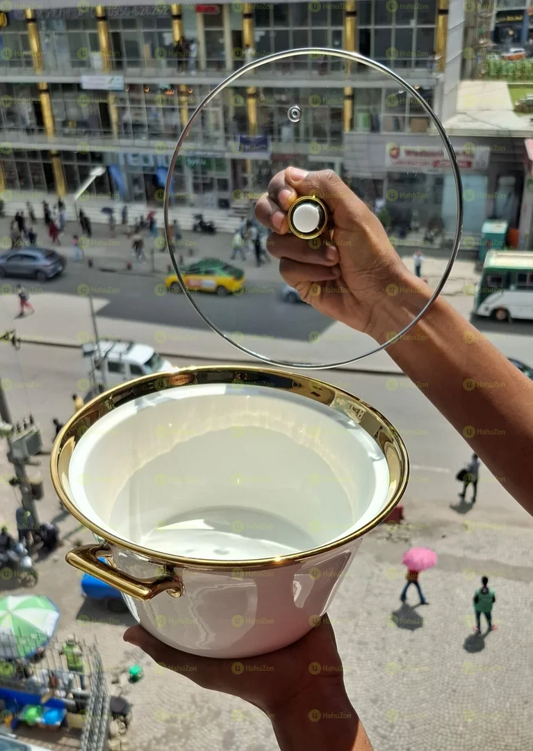 የወጥ ማውጪያ ማቅረቢያ