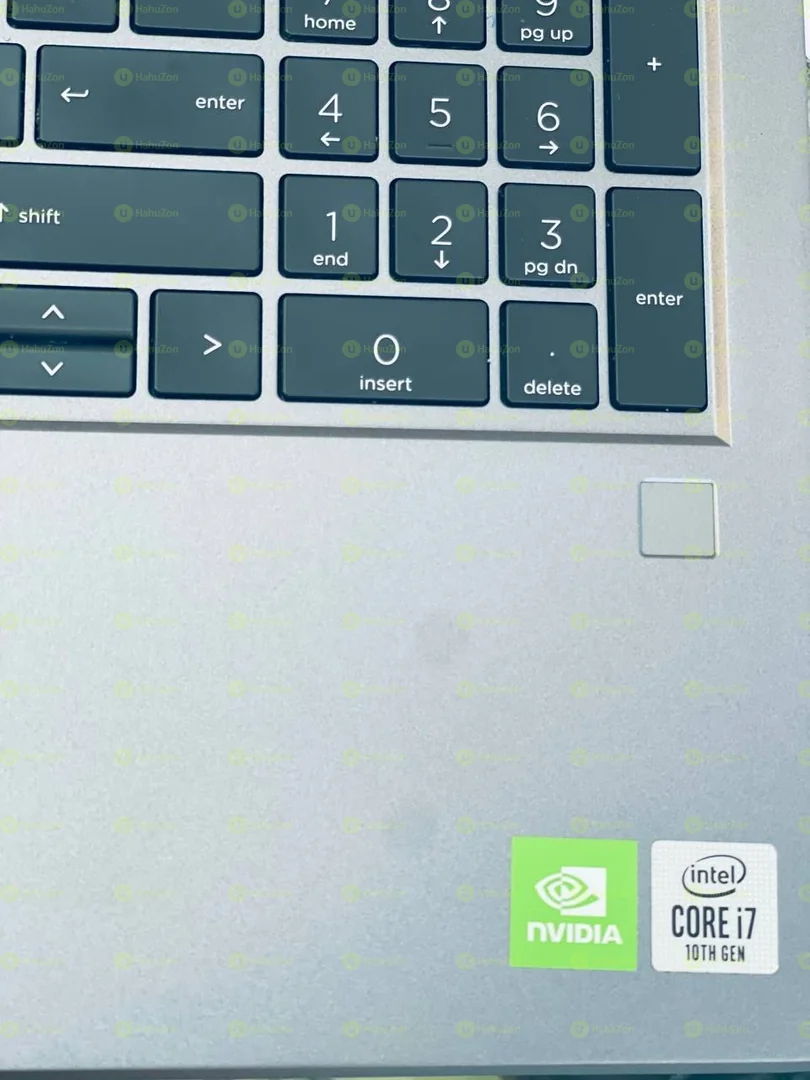 Hp Z Book Core i7-10610U Laptop