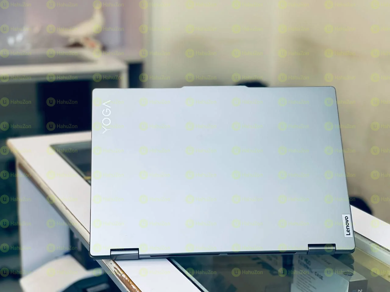 Lenovo Yoga 7 AMD Ryzen 7 8840HS with Radeon 780 M Graphics Laptop