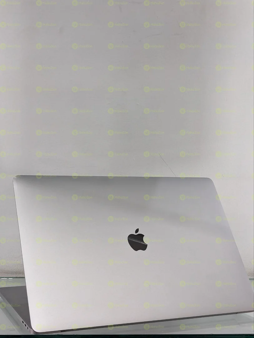 MacBook Pro Core i9 16-inch,2019 Laptop