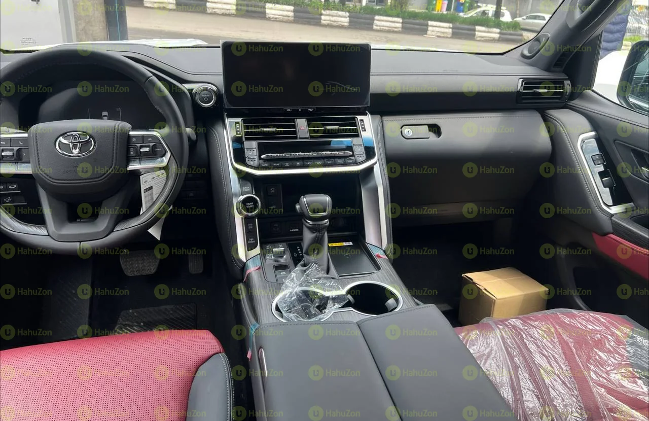 2025 Model-Toyota Land Cruiser  VXR