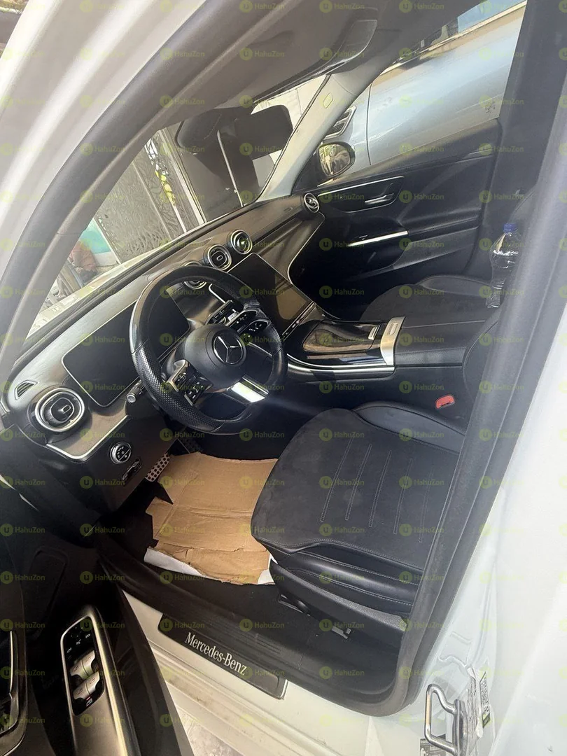 2021 Model-Mercedes -Benz C300 AMG