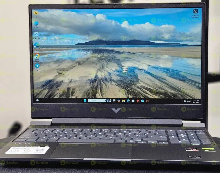 Hp Victu sAMD Ryzen 7 7445HS  Gaming Laptop