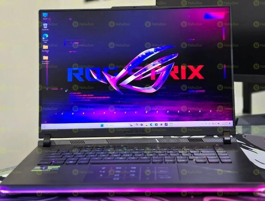 Asus Rog Strix Scar 16 (2024)  Core i9 10th Gaming Generation Laptop