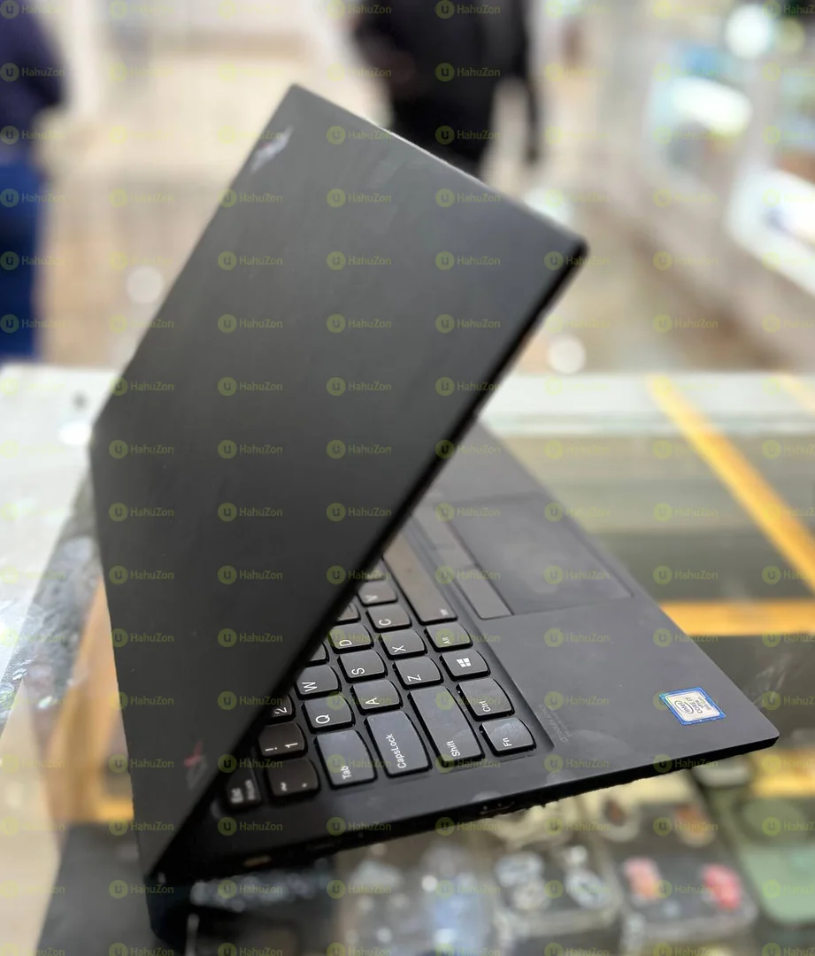 Lenovo Thinkpad X1 Carbon Core i7-8th Generation Laptop