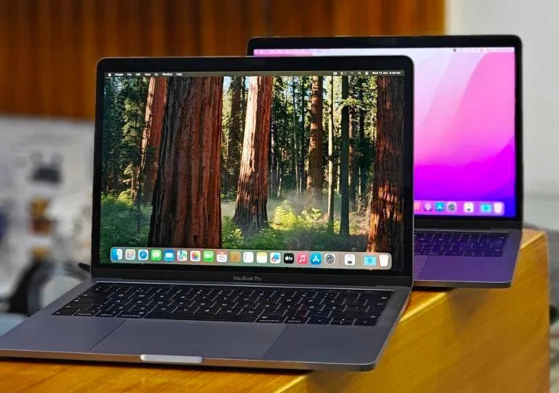 Macbook Pro 201913.3 inch Intel Core i5 Laptop