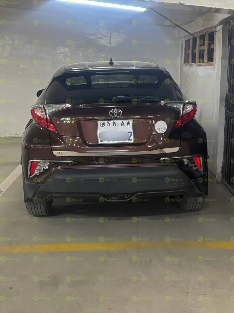 2018 Model-Toyota Ch-R