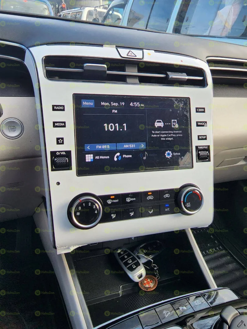 2022 Model-Hyundai Tucson