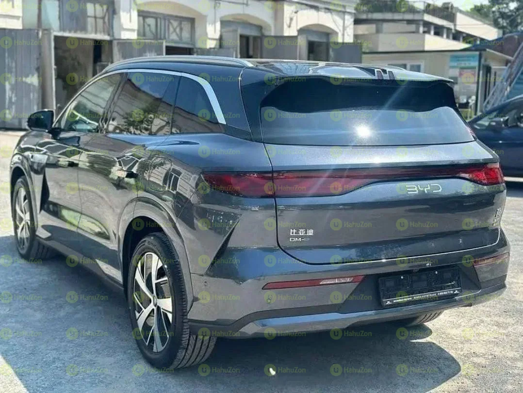 2025 Model-BYD Tang