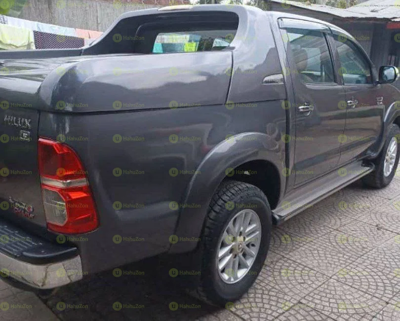 2015 Model-Toyota Hilux Vigo