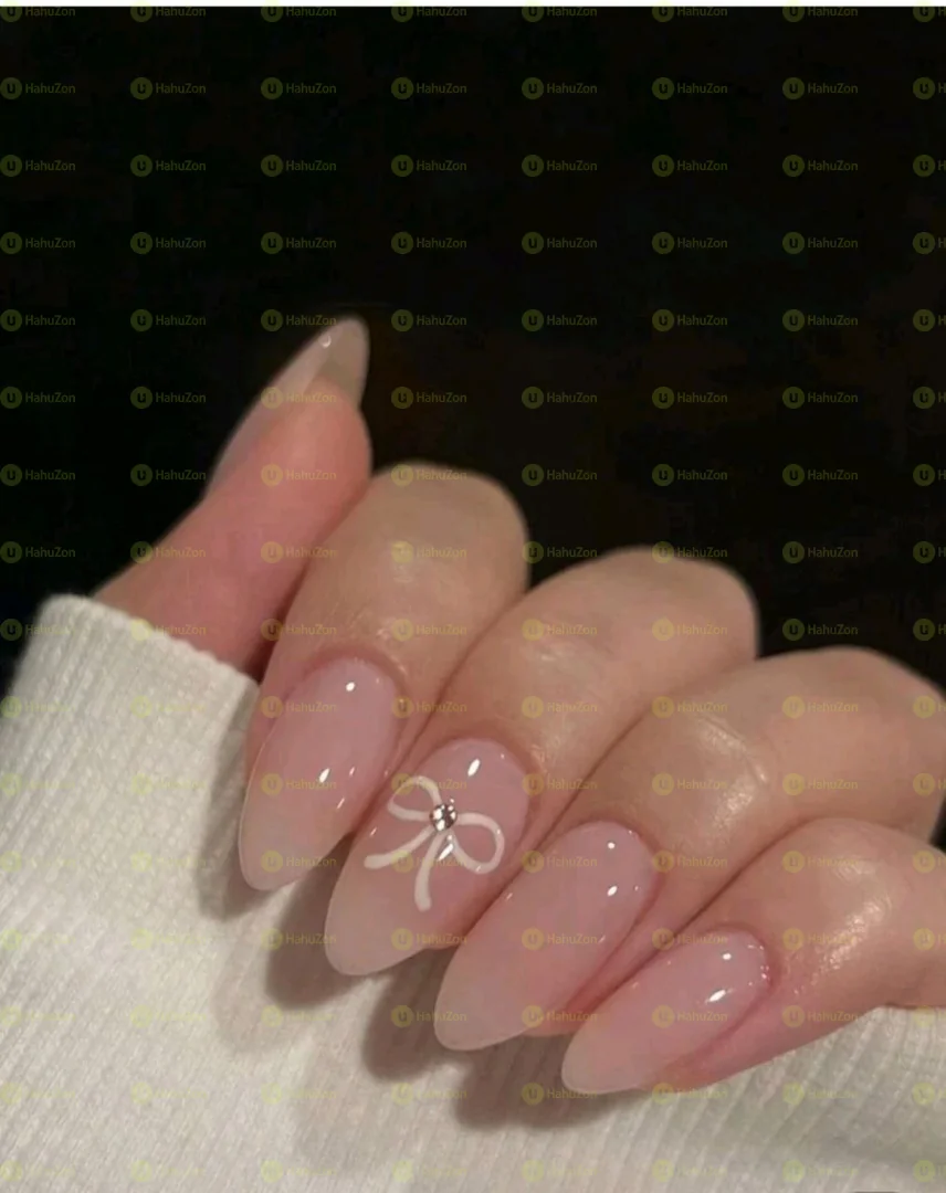 24 piece Press On Nails