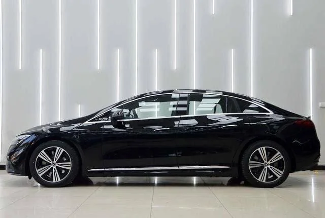 2024 Model-Mercedes Venz EQE 500 4 Matic