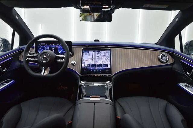 2024 Model-Mercedes Venz EQE 500 4 Matic