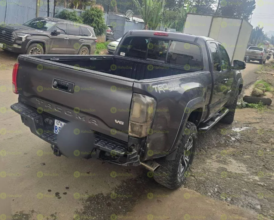 2016 Model-Toyota Tacoma